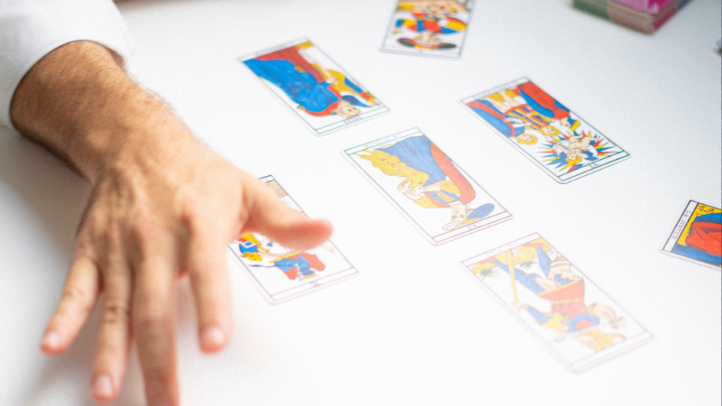 séance-tarot-quantique-charles-deschamps